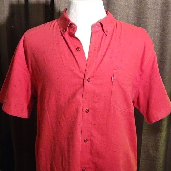 Levi's Red Short Sleeve Button up Shirt - Picture 8 of 8